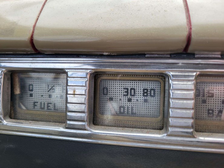 1948-ford-sedan-image-78