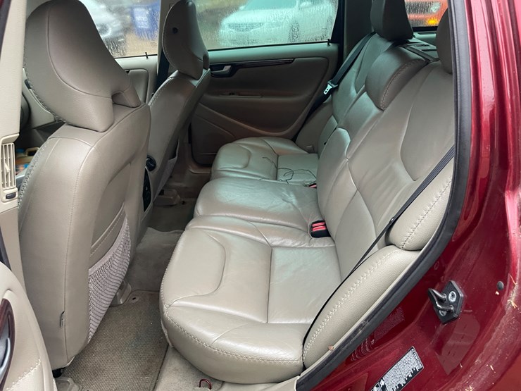 2006-volvo-xc70-image-27