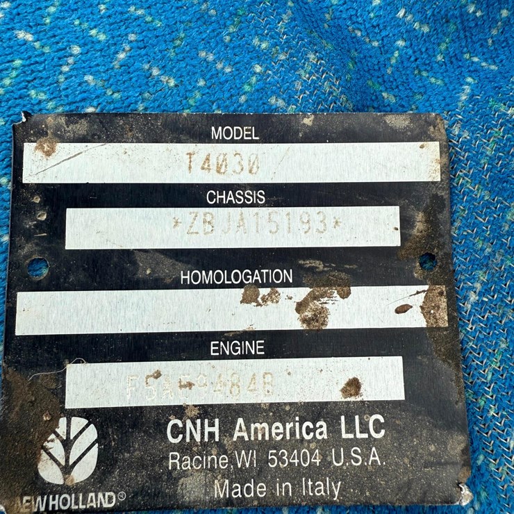 NEW HOLLAND T4030
