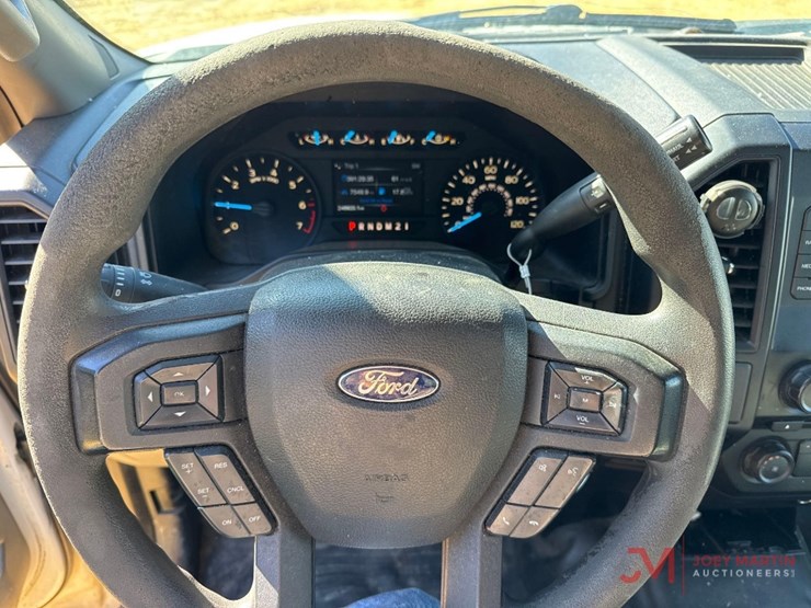 2016-ford-f150-xl-image-29