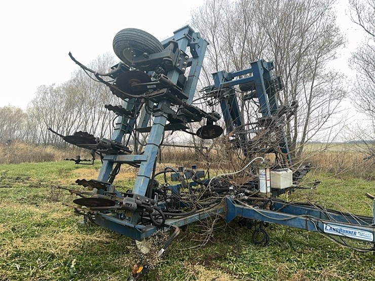 blue-jet-land-runner-nh3-anhydrous-bar,-ground-driven-injection-pump,-gauge-wheels,-*006641*-image-3