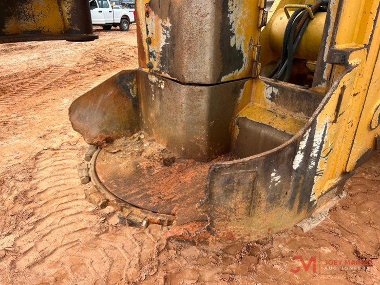 caterpillar-553c-image-5