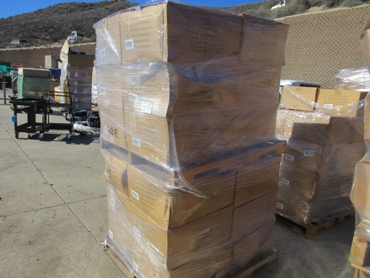 assorted-size-square-cedar-wooden-plant-baskets,-image-3