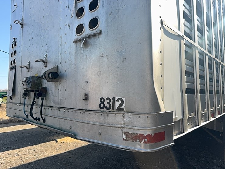 2002-eby-livestock-image-27