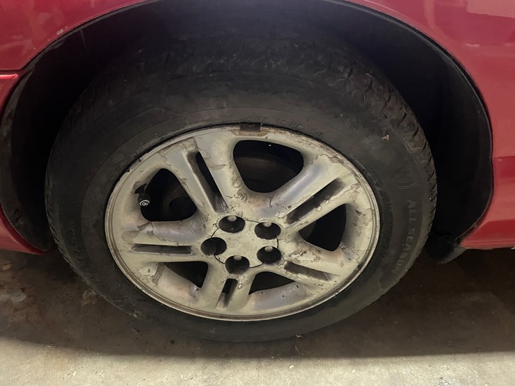 #260-•-1997-chrysler-(fall-creek,-wi)-(has-wi-title)-image-30