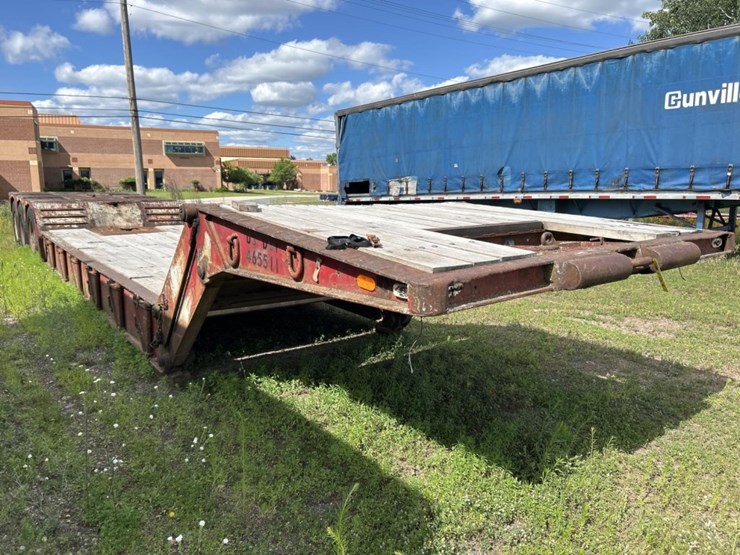 #1748-•-folding-neck-lowboy-trailer-image-7
