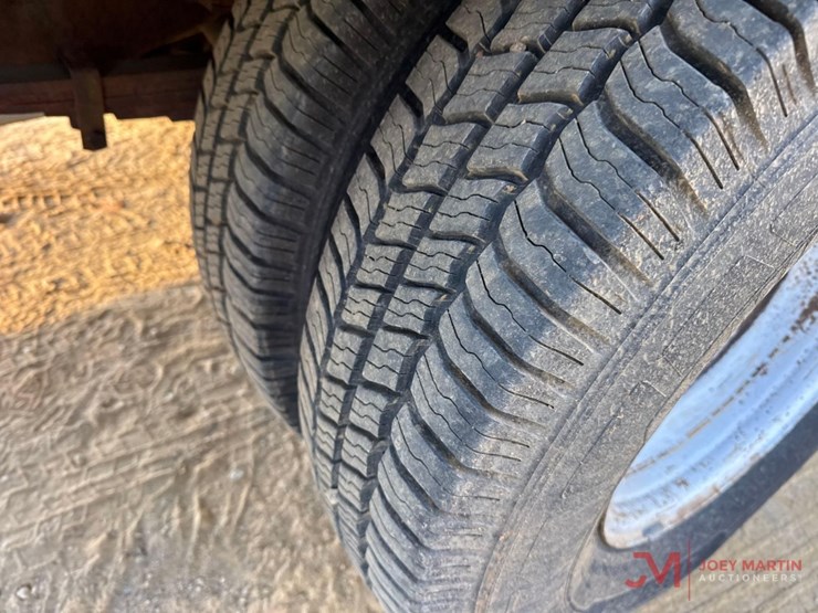 1996-ford-f350-xl-image-11