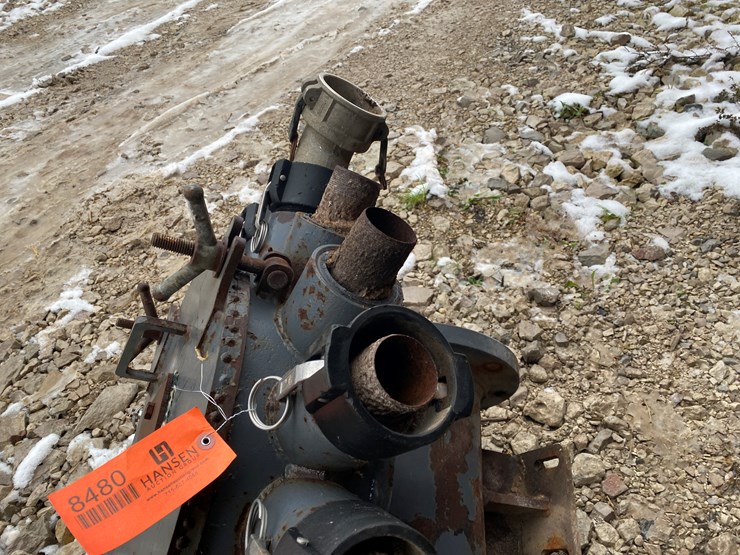 #8480-•-(16)-hose-distribution-manifold-(new-holstein,-wi)-image-8