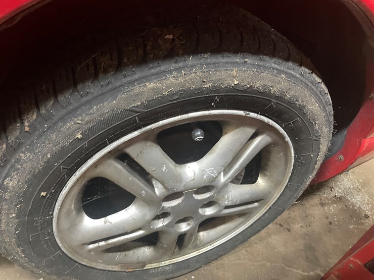 #260-•-1997-chrysler-(fall-creek,-wi)-(has-wi-title)-image-36