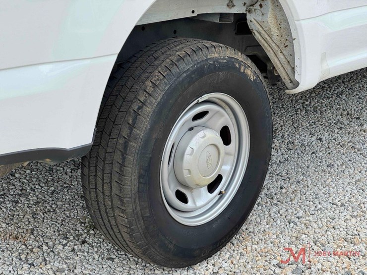 2019-ford-f250-xl-image-32