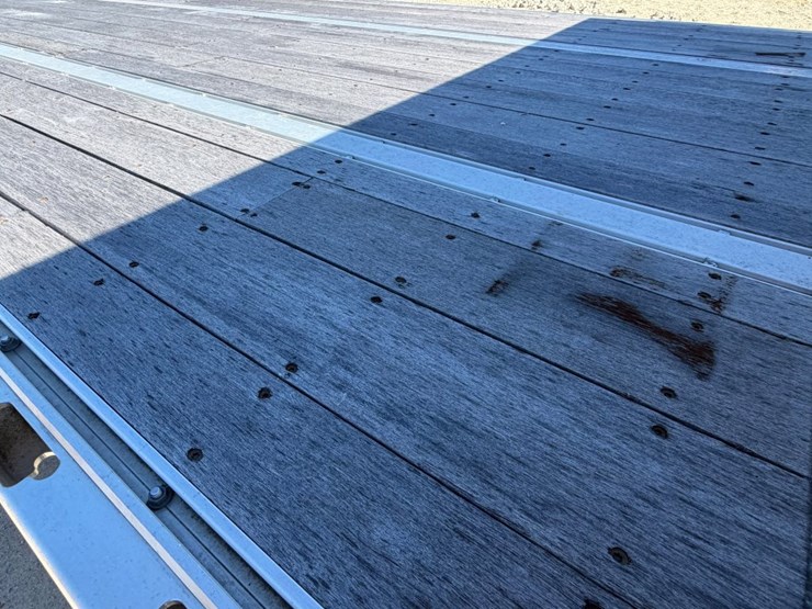 2024-doonan-titanium-image-36