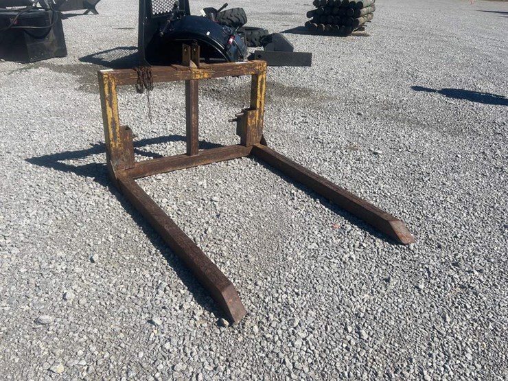 #29751-•-bale-spear-image-2