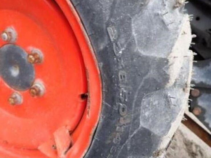 2017-kubota-b2650hsd-image-38