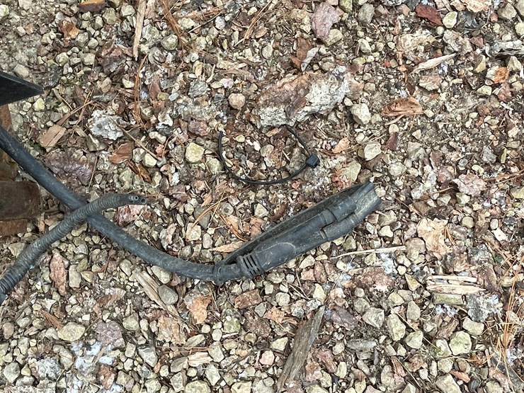 #2712-•-meyer-baster-salter-(fall-creek,-wi)-image-11