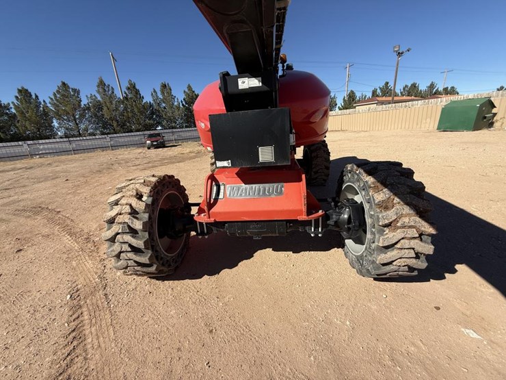 #1019-•-2020-manitou-tj85-manlift-image-3