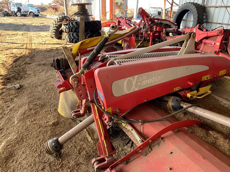 #8000-•-(2)-pottinger-triple-mowers-(colfax,-wi)-image-47