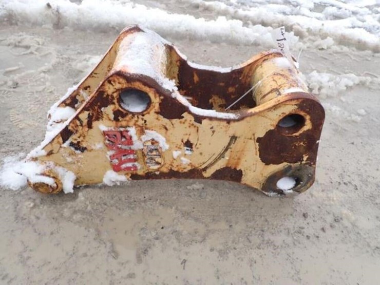 komatsu-pc200-image-1