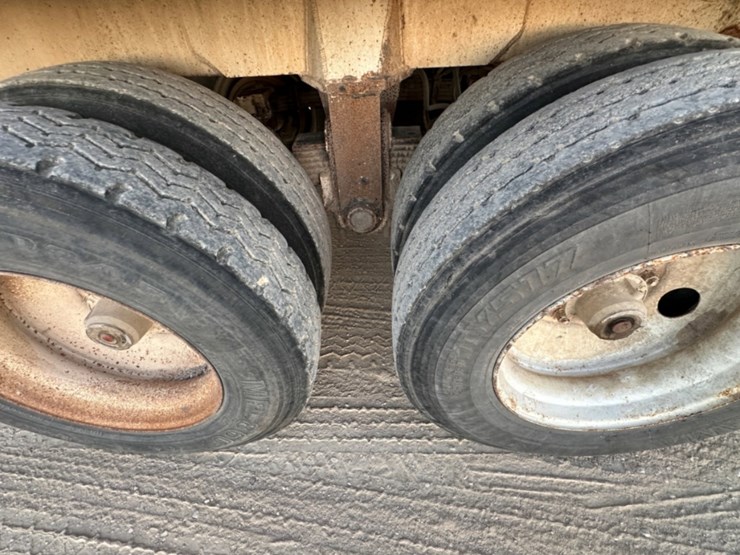 2012-jack-county-tank-130bbl-image-9