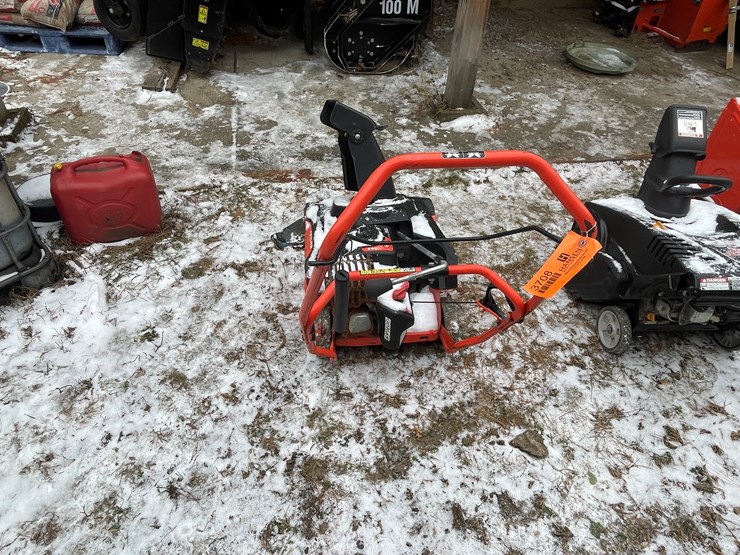#2708-•-ariens-professional-21-snow-blower-(fall-creek,-wi)-image-6