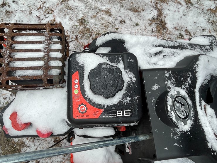 #2708-•-ariens-professional-21-snow-blower-(fall-creek,-wi)-image-11