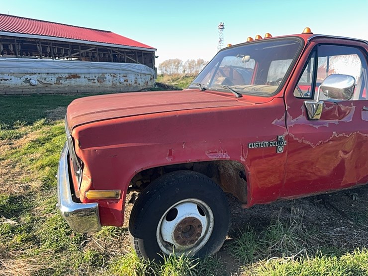 1987-chevrolet-30-image-5