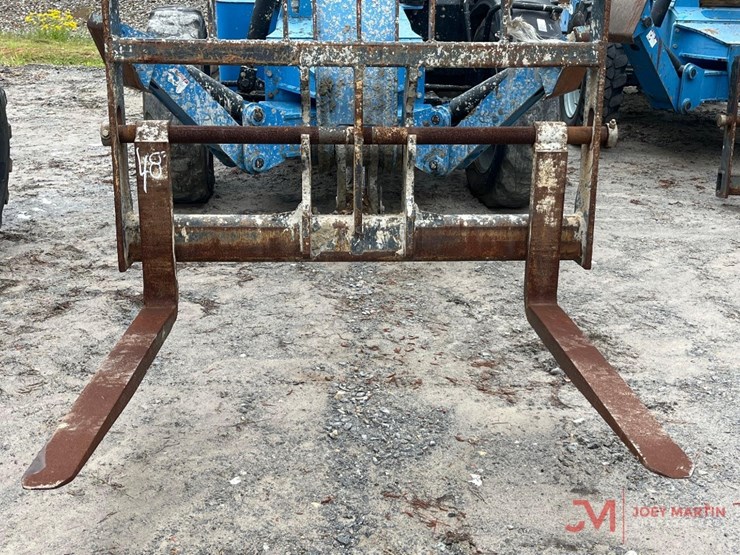 2017-genie-gth1056-image-5