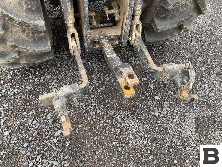 mccormick-x4.30v-tractor-image-27