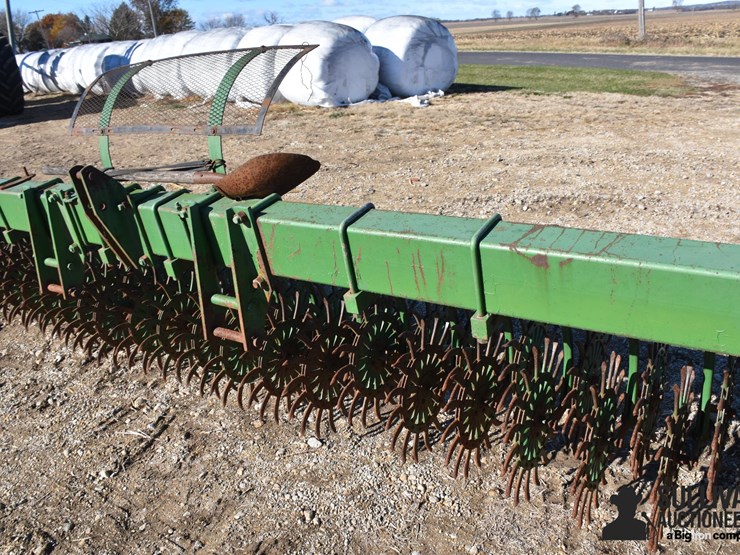 john-deere-400-image-16