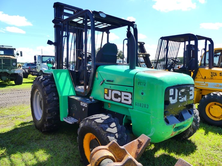 2014-jcb-930-image-4