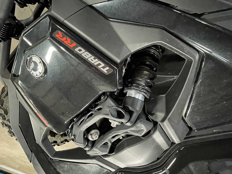 2023-can-am-maverick-x3-image-51