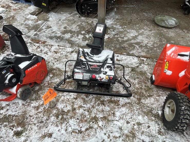 #2709-•-mtd-mp21-snow-blower-(fall-creek,-wi)-image-6