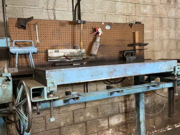 #180-•-armstrong-leveling-bench-and-roller-image-12