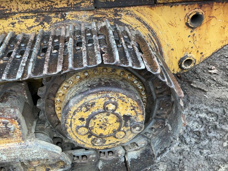 caterpillar-953b-image-30