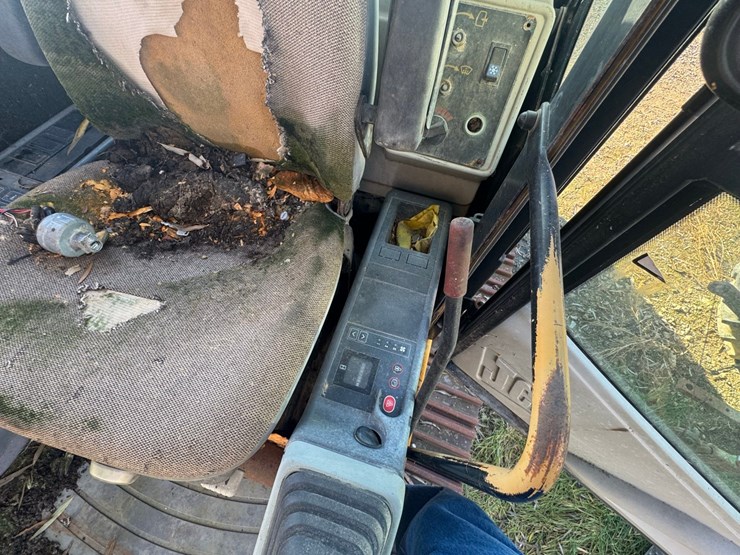 1999-jcb-js200l-image-9