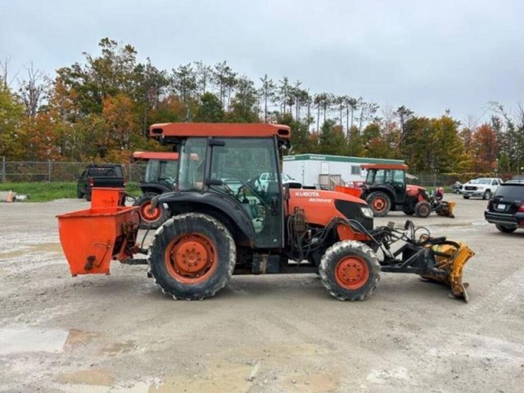 2008-kubota-m7040d-image-2