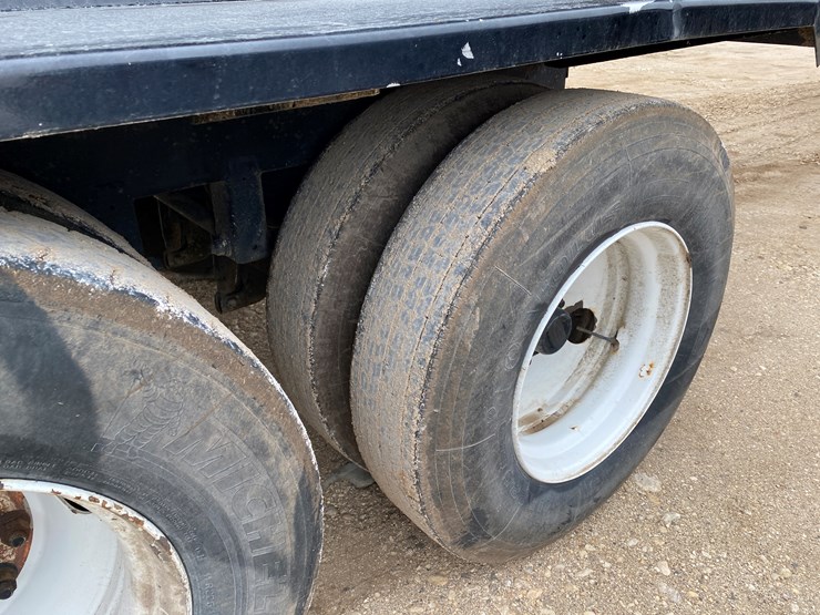 #1030-•-2014-northern-6000-gallon-semi-manure-tanker-trailer(has-wi-title)-(kewaunee,-wi)-image-47