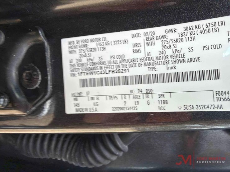 2020-ford-f150-xlt-image-52