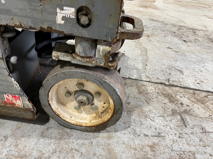 2017-skyjack-sjiii3219-image-18