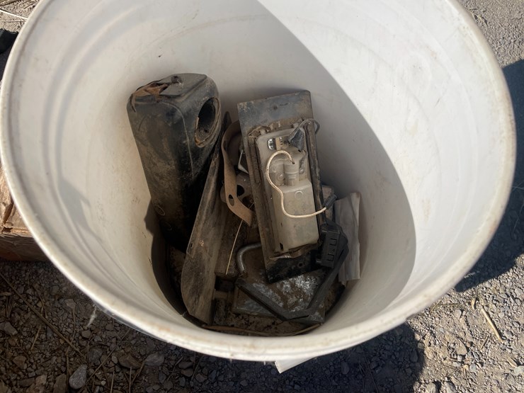 massey-ferguson-2705-image-68