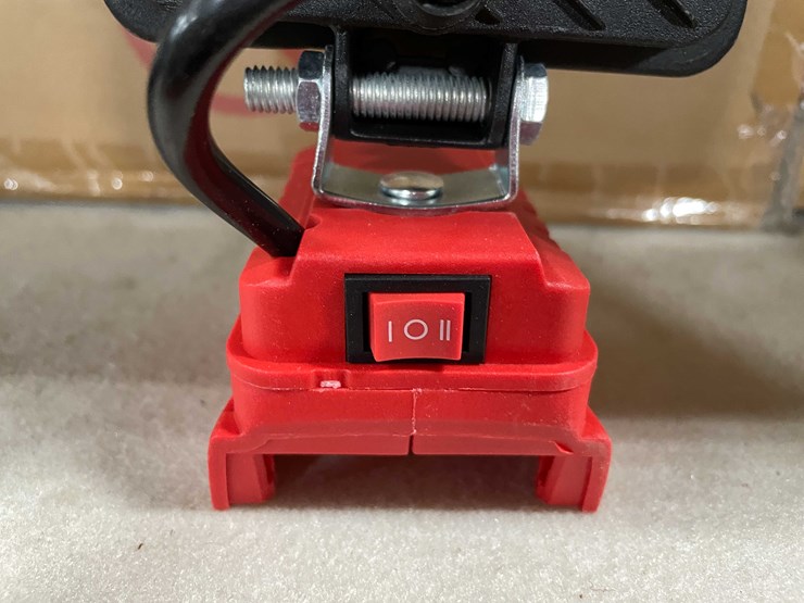 #8717-•-new-milwaukee-compatible-work-light-with-battery-(t14)-image-8