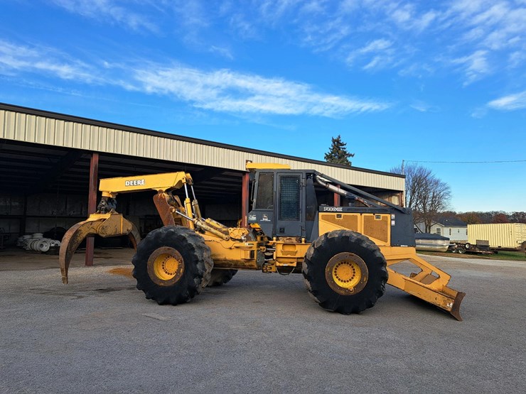 2006-john-deere-6081-image-3