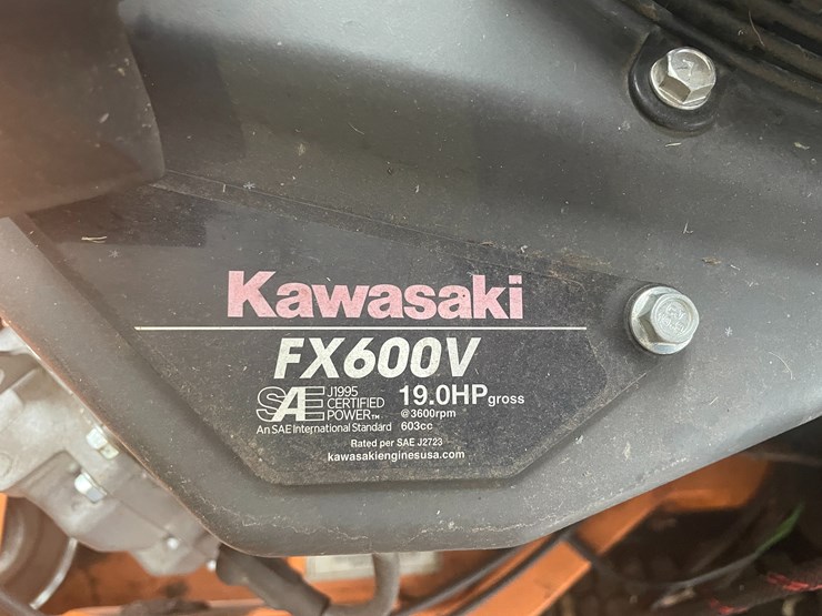 #2702-•-scag-v-ride-lawn-mower-(fall-creek,-wi)-image-19