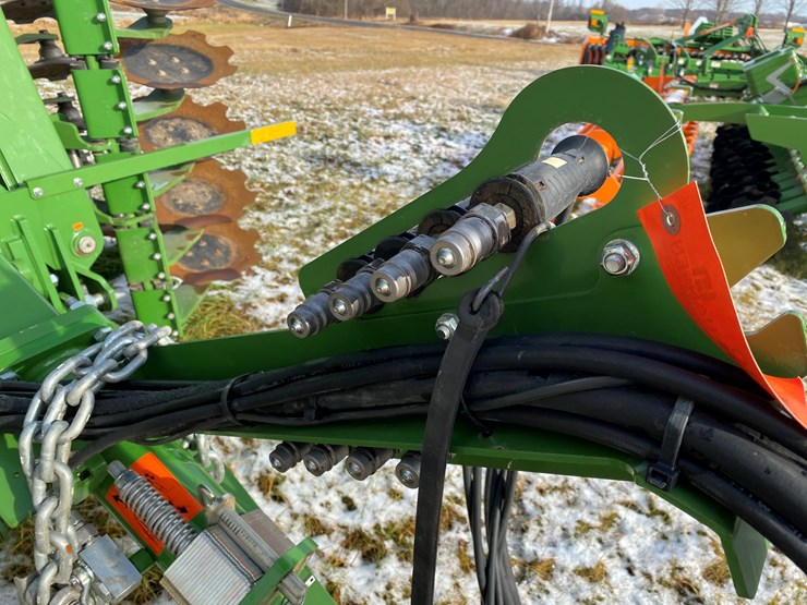 #1147-•-2022-amazone-6002-2-pull-type-disc-(waldo,-wi)-image-17