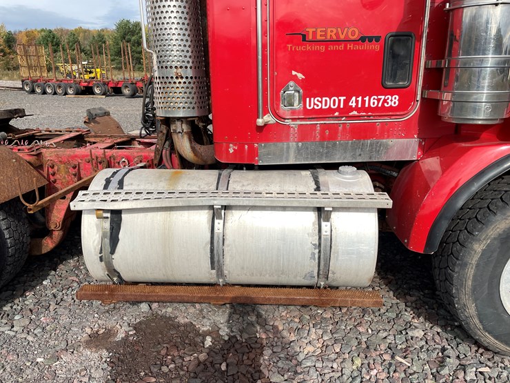 #208-•-2004-kenworth-semi-tractor-truck-(has-mi-title)-(greenland,-mi)-image-19