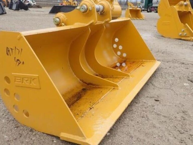 caterpillar-304-image-11