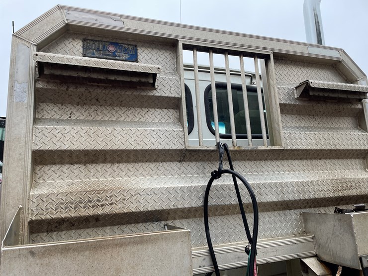 2003-caterpillar-c15-image-15