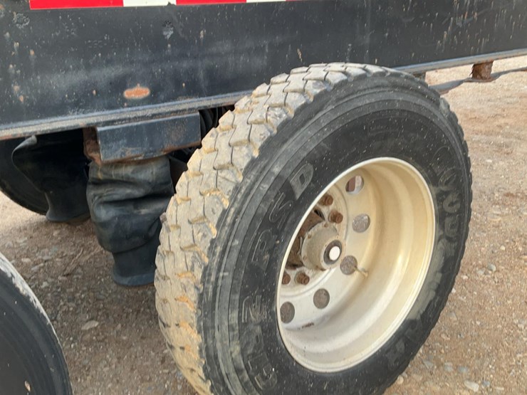 2005-magnolia-trailer-image-30