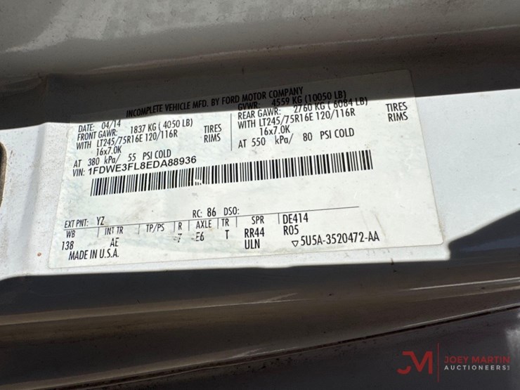 2014-ford-e350-image-22