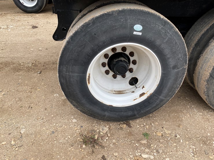 #1030-•-2014-northern-6000-gallon-semi-manure-tanker-trailer(has-wi-title)-(kewaunee,-wi)-image-33