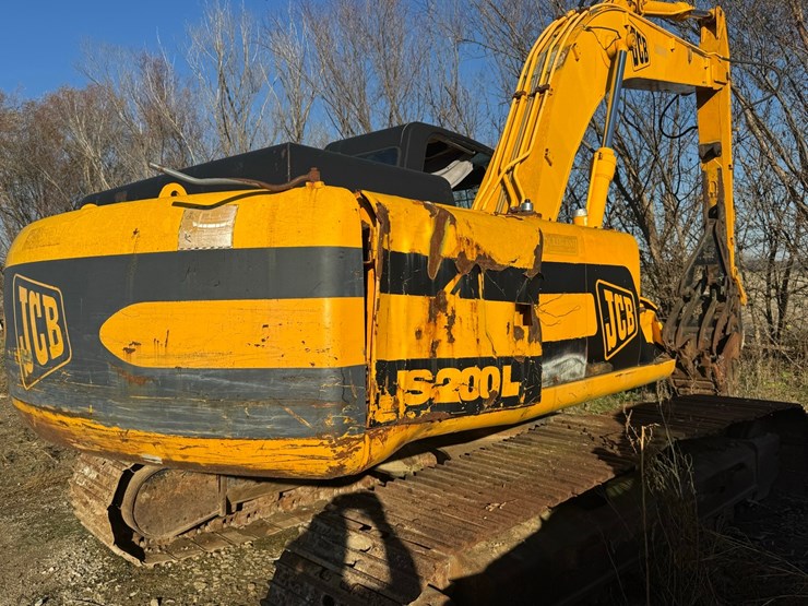 1999-jcb-js200l-image-4